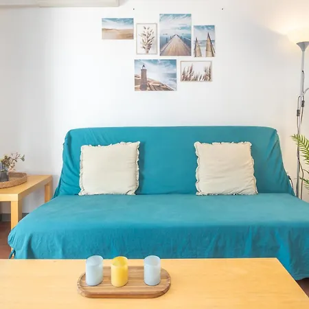 V029 - Royal Marina * Roses